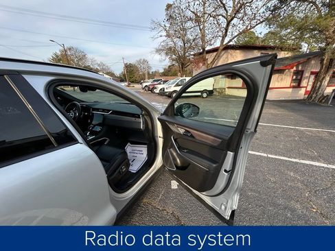 Used 2022 Jaguar F-PACE S image 24