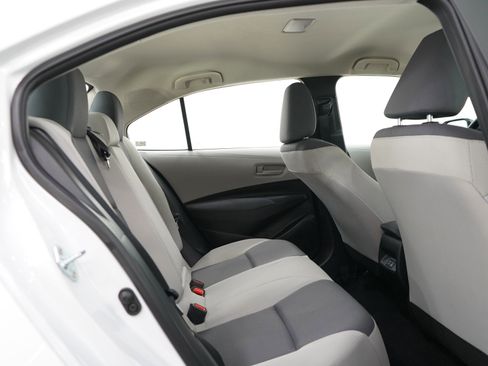 Used 2024 Toyota Corolla LE image 11