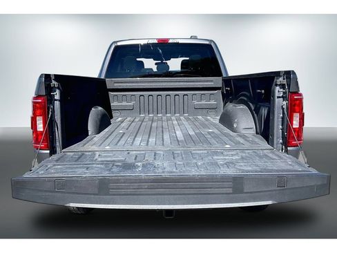 Used 2021 Ford F150 XLT w/ Trailer Tow Package AWD/4WD image 7