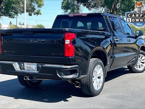 Used 2022 Chevrolet Silverado 1500 Custom w/ LPO, Blackout Package RWD image 13