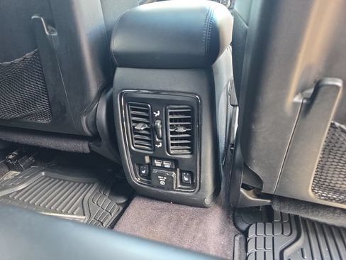 Used 2018 Jeep Grand Cherokee Limited AWD/4WD image 21