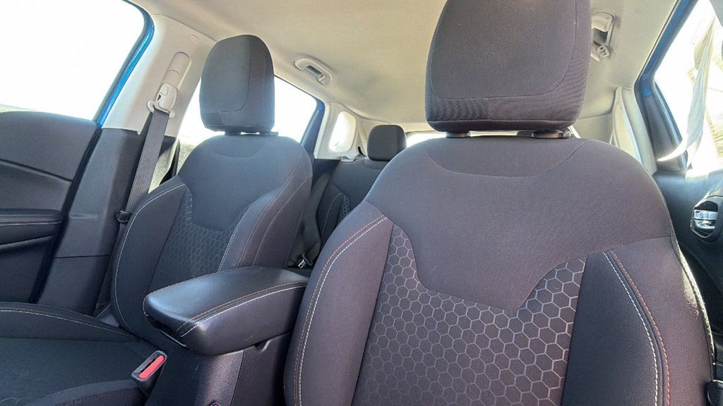 Used 2018 Jeep Compass Sport AWD/4WD image 11