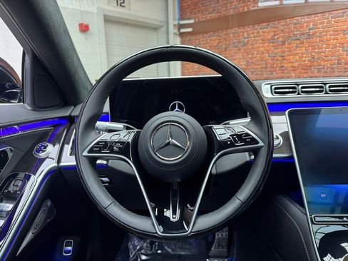 Used 2026 Mercedes-Benz S 580 S 580 image 14