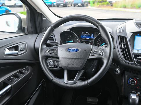 Used 2017 Ford Escape Titanium AWD/4WD image 32