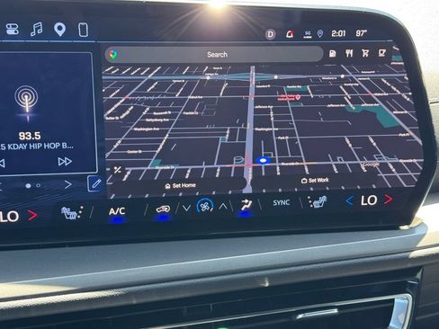 New 2026 Chevrolet Traverse LT w/ Driver Confidence Package FWD image 18