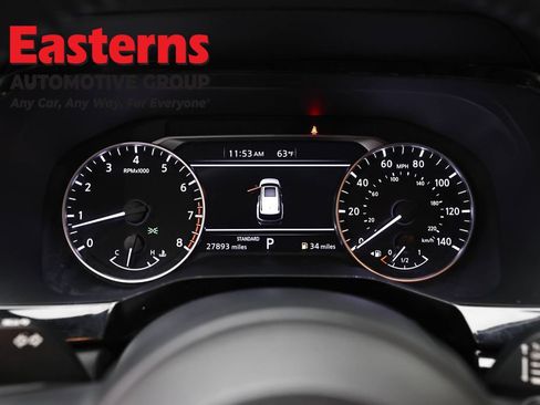 Used 2025 Nissan Pathfinder SV FWD image 18