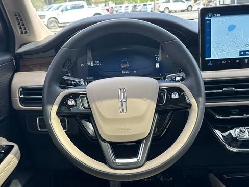 New 2026 Lincoln Corsair Reserve w/ Jet Appearance Package image 15