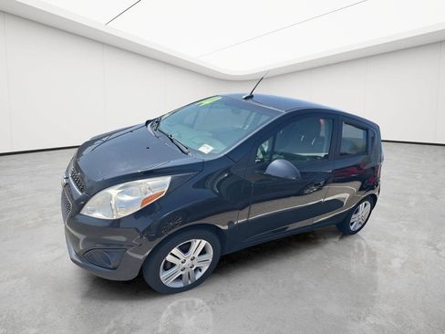 Used 2014 Chevrolet Spark LT FWD image 6