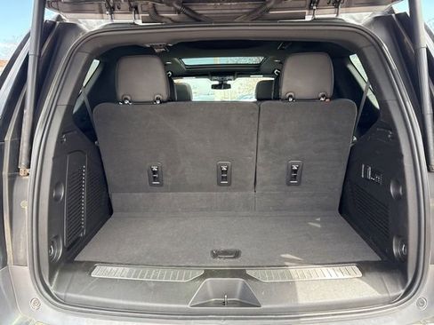 Used 2022 Chevrolet Tahoe RST w/ Luxury Package AWD/4WD image 8