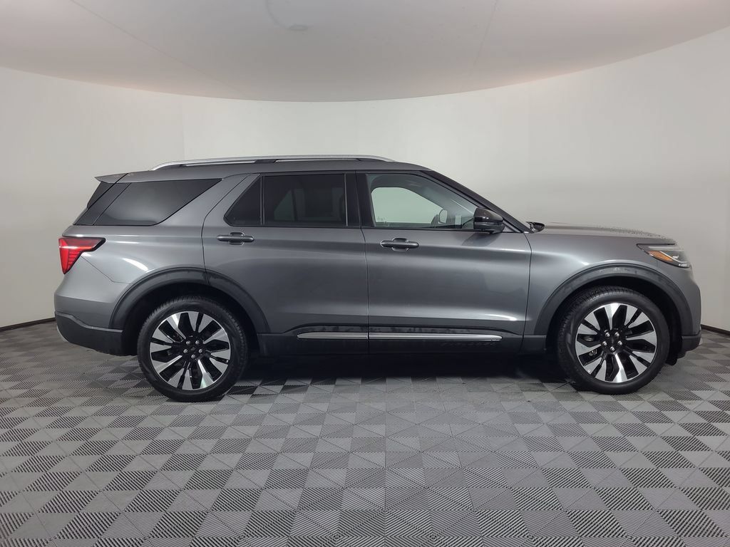 Used 2025 Ford Explorer Platinum w/ LUX Leather Package AWD/4WD image 2