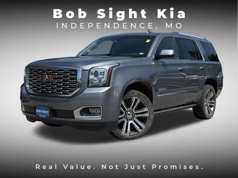 Used 2018 GMC Yukon Denali w/ Denali Ultimate Package AWD/4WD image 1