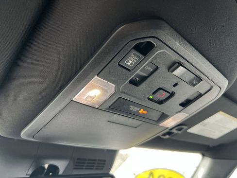 Used 2024 Toyota Tacoma TRD Off-Road w/ TRD Off Road Upgrade Package image 32