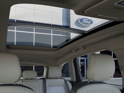 New 2026 Lincoln Nautilus Reserve w/ Jet Appearance Package image 44