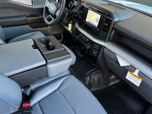 New 2026 Ford F250 XL w/ XL Chrome Package image 14