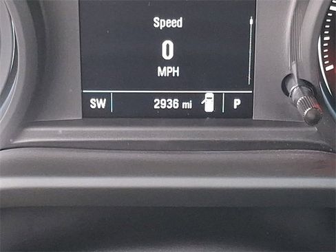 Certified 2025 Chevrolet Silverado 1500 W/T w/ WT Value Package image 19