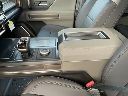 New 2025 GMC Hummer EV 2X image 27