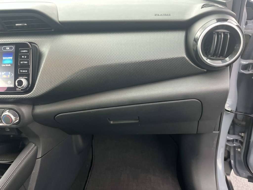 Used 2023 Nissan Kicks SV FWD image 26
