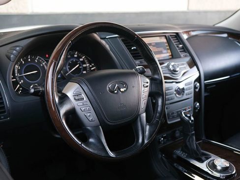 Used 2018 INFINITI QX80 4WD w/ Deluxe Technology Package image 22