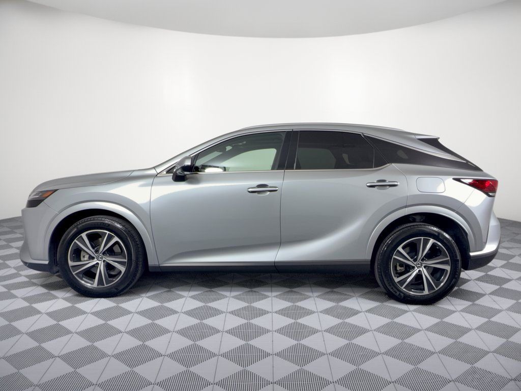 Used 2024 Lexus RX 350 Premium w/ Convenience Package AWD/4WD image 2