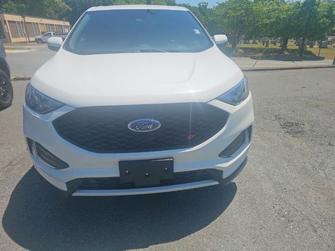 Used 2023 Ford Edge ST w/ Cargo Accessory Package AWD/4WD image 4