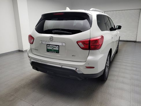 Used 2019 Nissan Pathfinder SV FWD image 7
