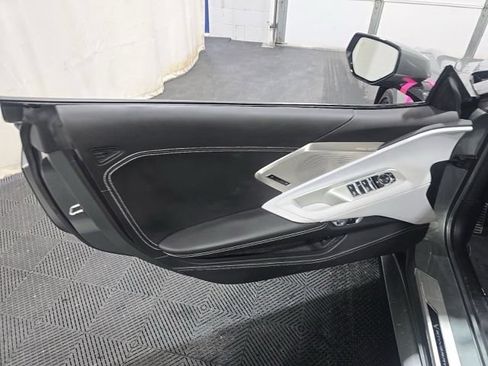 Used 2023 Chevrolet Corvette Stingray Premium Conv w/ Z51 Performance Package RWD image 12