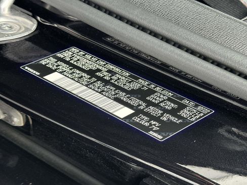 Certified 2023 Volvo C40 P8 Recharge Ultimate image 29
