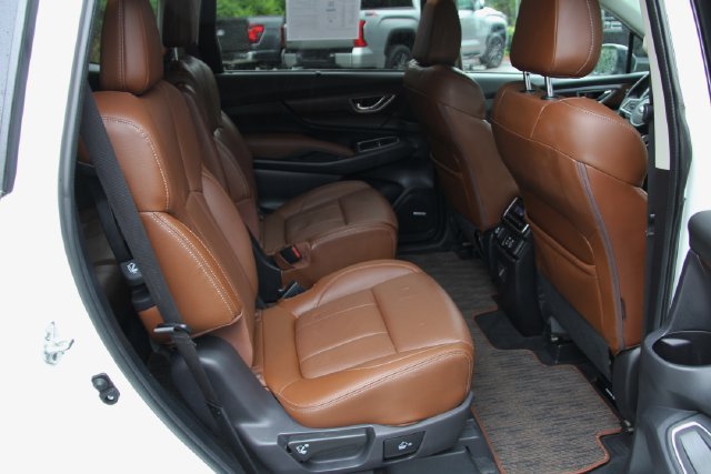 Used 2023 Subaru Ascent Touring AWD/4WD image 39