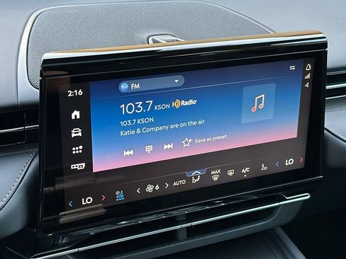 New 2026 Lincoln Nautilus Premier w/ Equipment Group 102A image 17