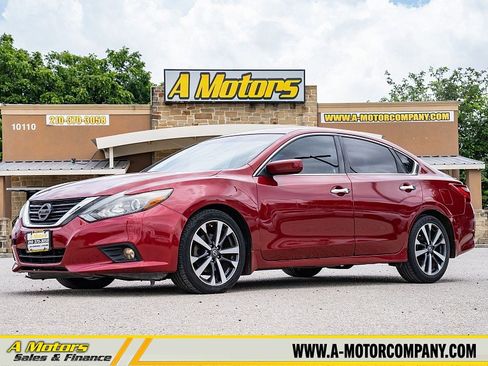 Used 2016 Nissan Altima 2.5 SR FWD image 1