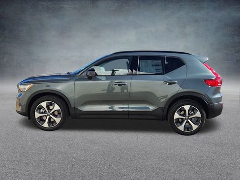 New 2026 Volvo XC40 B5 Plus w/ Protection Package Premier image 4