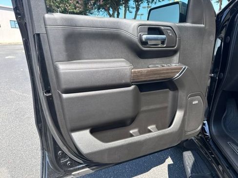 Used 2021 Chevrolet Silverado 1500 RST w/ Convenience Package II AWD/4WD image 6