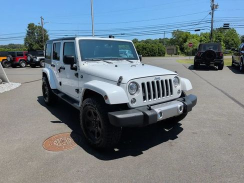 Used 2018 Jeep Wrangler Unlimited Sahara AWD/4WD image 20