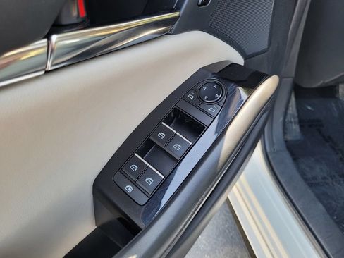 Used 2025 MAZDA MAZDA3 s FWD image 26