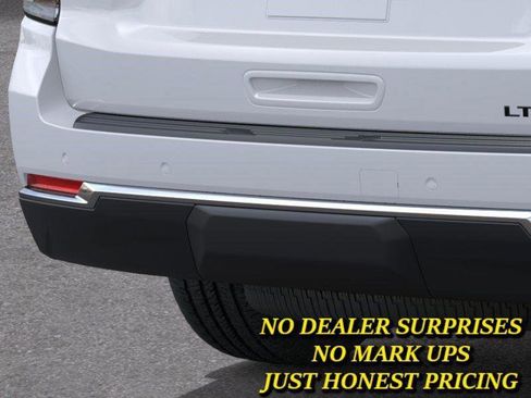 New 2026 Chevrolet Suburban LT w/ Comfort Package RWD image 14