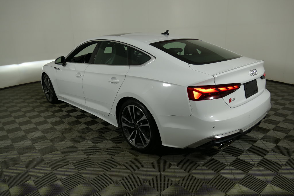 Used 2023 Audi S5 Premium Plus w/ Premium Plus Package AWD/4WD image 5