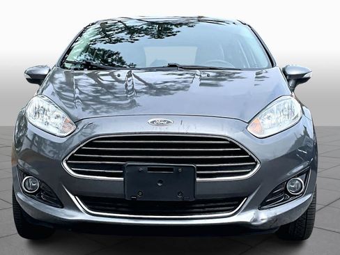 Used 2014 Ford Fiesta Titanium FWD image 4
