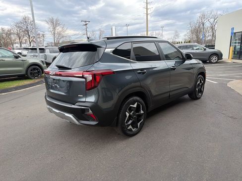 Certified 2024 Kia Seltos EX image 6
