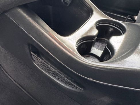 Used 2015 Dodge Journey SXT w/ Flexible Seating Group image 33