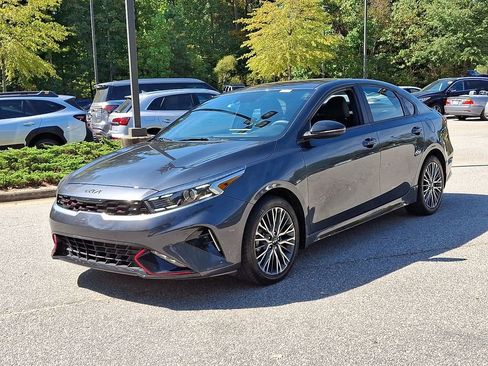 Used 2023 Kia Forte GT-Line image 3