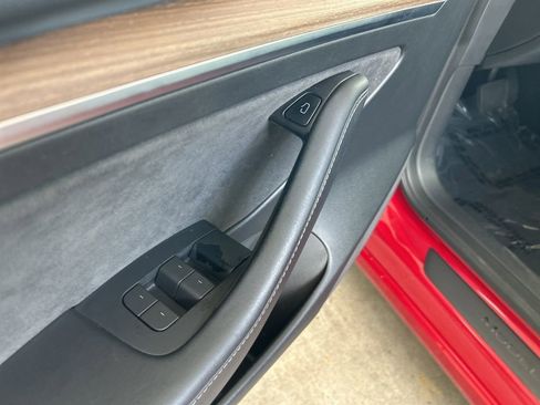 Used 2023 Tesla Model 3 Standard Range RWD image 34