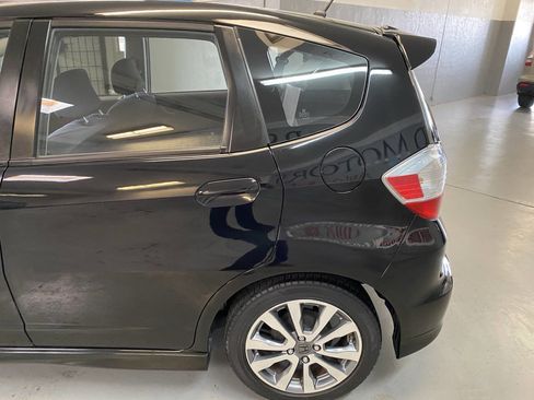 Used 2013 Honda Fit Sport image 16