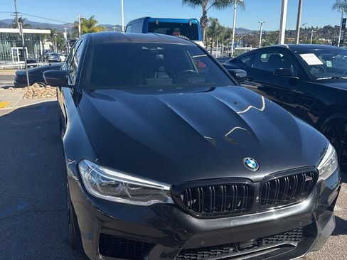 Used 2018 BMW M5 w/ Executive Package image 2