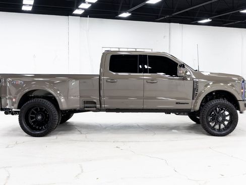 Used 2026 Ford F450 King Ranch w/ Chrome Package AWD/4WD image 9