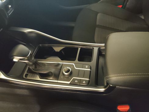 Used 2022 Kia Sorento LX image 26