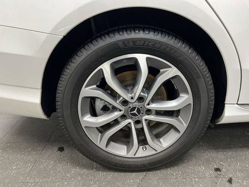 Used 2018 Mercedes-Benz C 300 4MATIC Sedan image 33