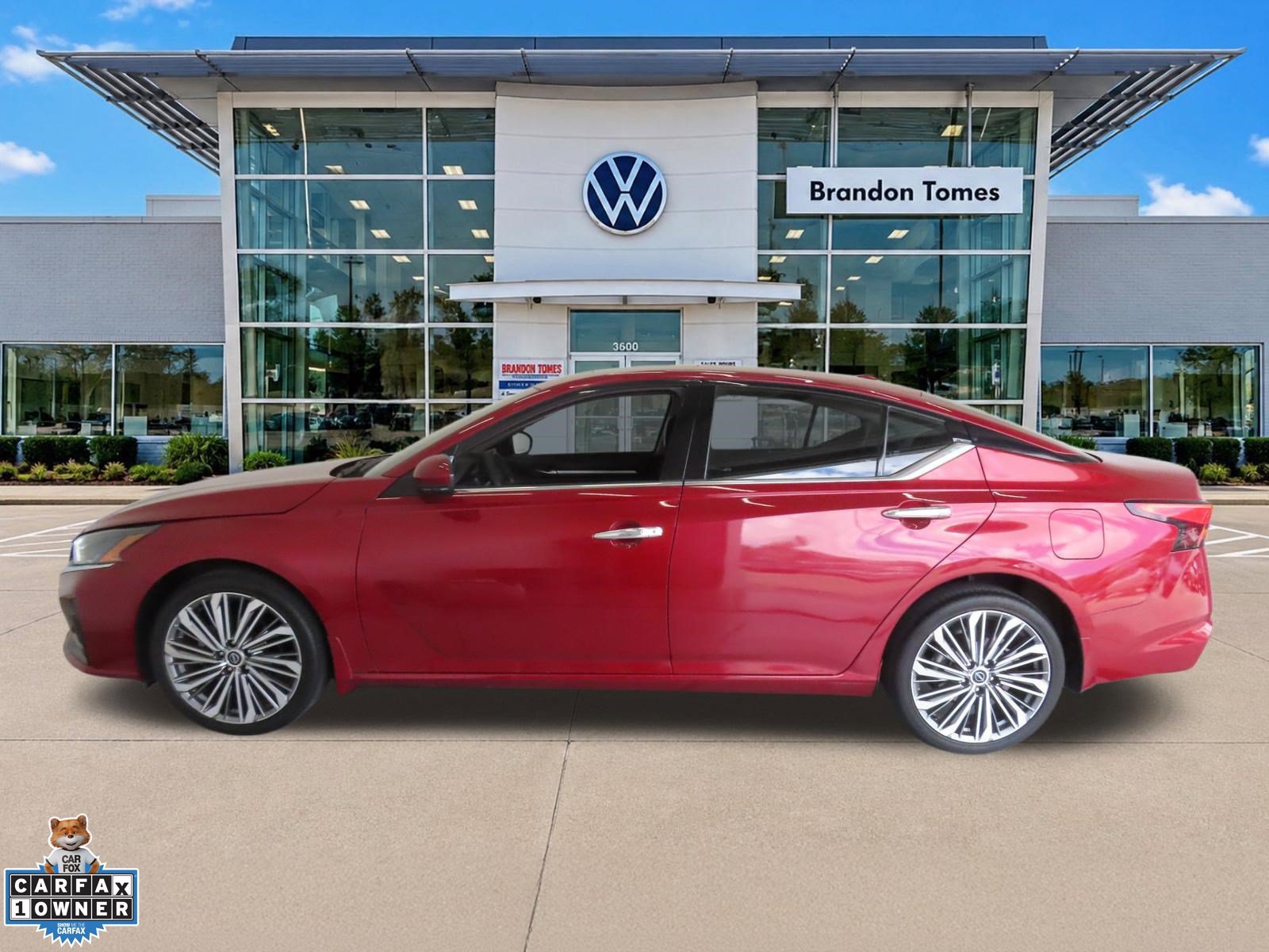 Used 2024 Nissan Altima 2.5 SL AWD/4WD image 7