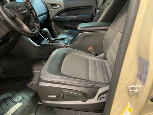 Used 2021 GMC Canyon AT4 w/ Trailering Package image 10