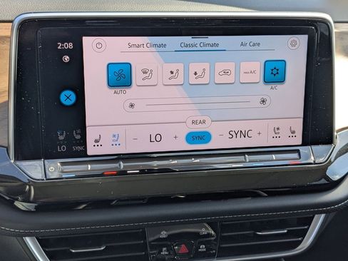 New 2026 Volkswagen Atlas SE image 23