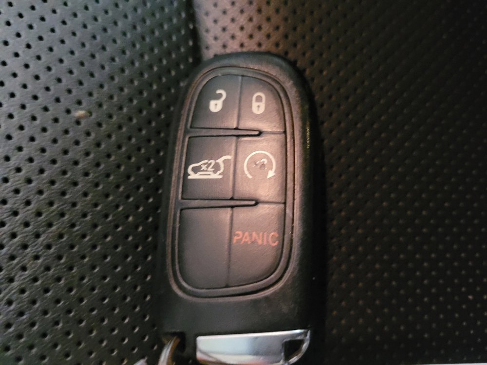 Used 2019 Jeep Cherokee Limited AWD/4WD image 32
